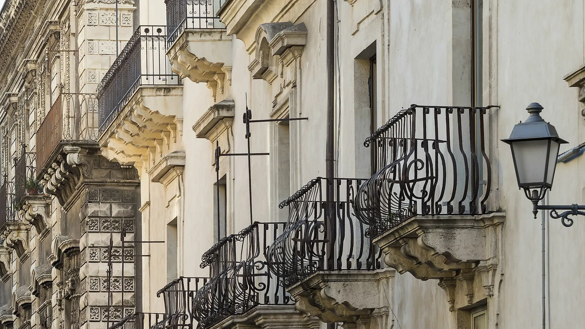 **** Hotel Duomo Suites & Spa Catania Italy